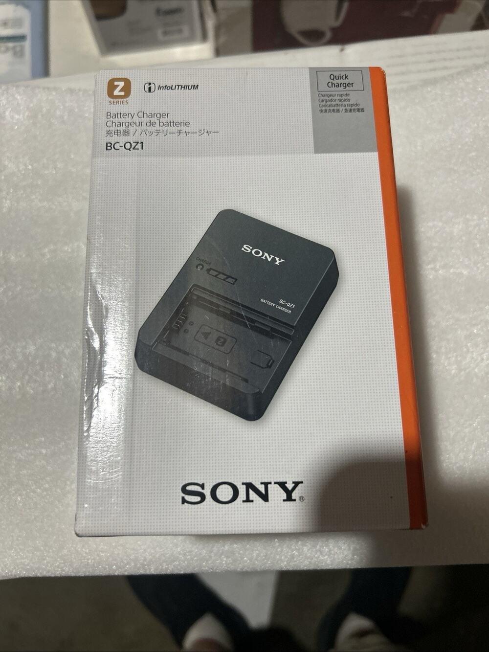 Sony BC-QZ1 InfoLITHIUM Z Series Quick Charger for Sony Camera, Black